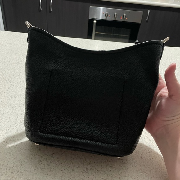 Kate Spade leather shoulder bag - Picture 7 of 8